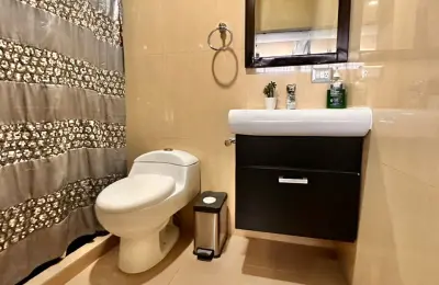 Town House en Conjunto Res. Aquamarine en urb. Paraiso