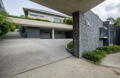 Exclusive property in Caracas, La Lagunita, La lagunita