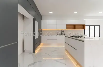 Property in Caracas, in the Country Club.
